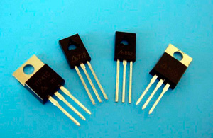 替換普通三極管時(shí)應注意哪些？